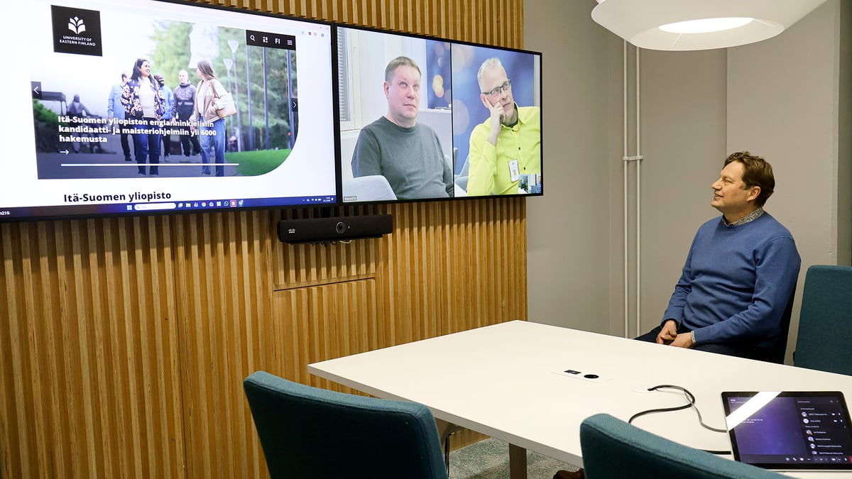 ASIAKASTARINA: UEF - ITÄ-SUOMEN YLIOPISTO